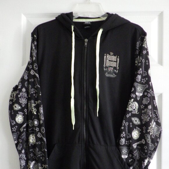 Her Universe Disney Haunted Mansion Glow In The Dark Icon Hoodie Sz M Black Glow - Picture 1 of 9